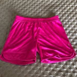 Reebok youth XL 16 shorts
